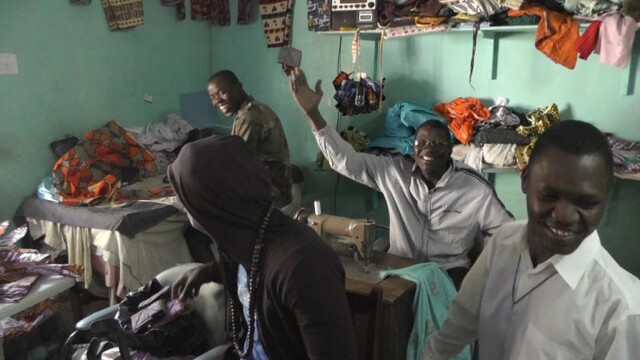 Behindertenzentrum Mbour Schneider Schuster Hauswirtschaft