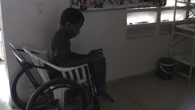 Behindertenzentrum Tivavouane Rollstuhl